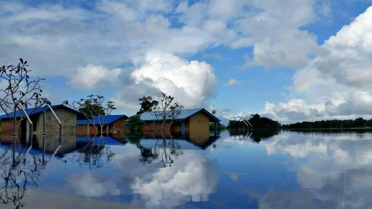 Rho Sigiriya Lake Edge Retreat Kibissa Exteriér fotografie