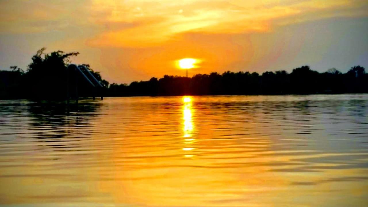 Rho Sigiriya Lake Edge Retreat Kibissa Exteriér fotografie